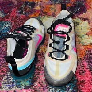 South Beach Nike Vapormax Women’s 6 Used